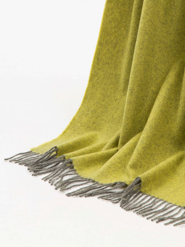 ermes_G_0000_plaid-ermes-puro-cashmere-kiwi-panneggio_1